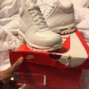 Shoes I have multiple shoe contact me